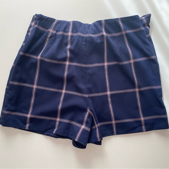 Leith Skort - Picture 4 of 5